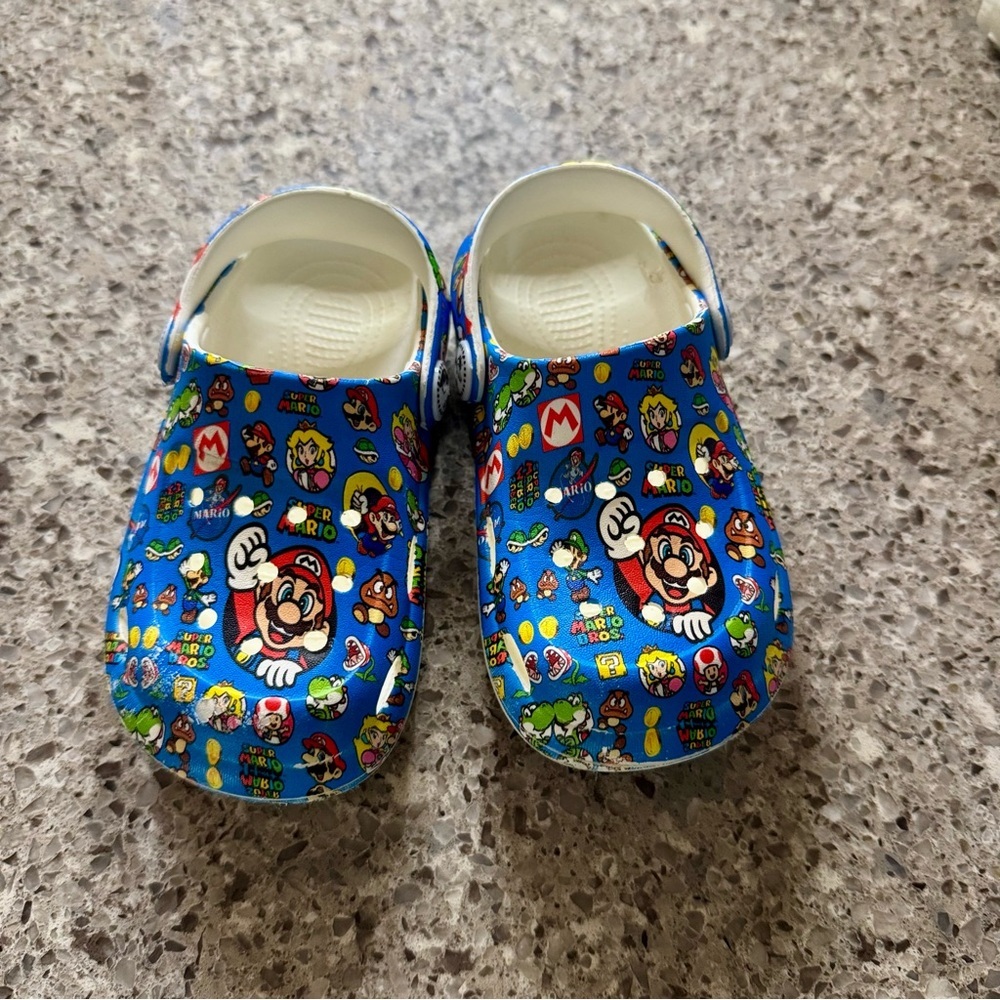 Nintendo Kids Clogs - Blue - Pre-Loved Size 5C/6C👟🎮 - Picture 3 of 10